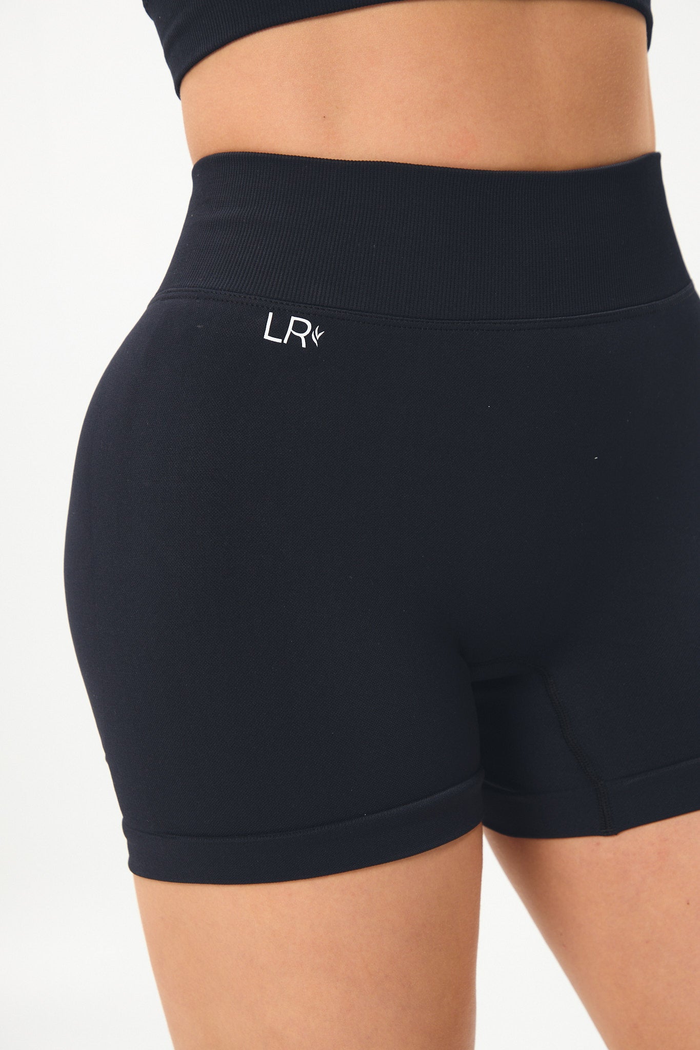 SHORT “EXITOSA”