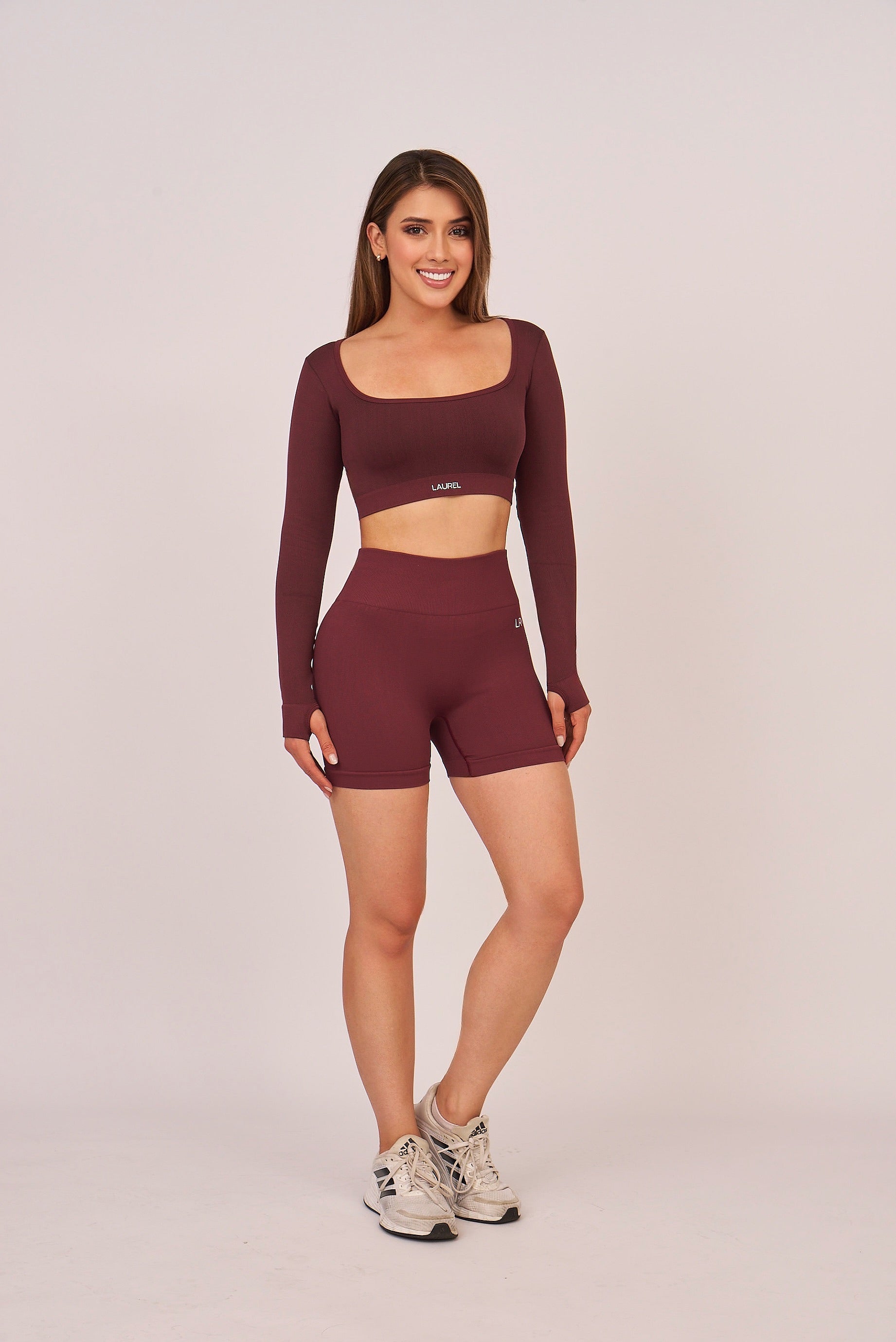 Short "Determinada"