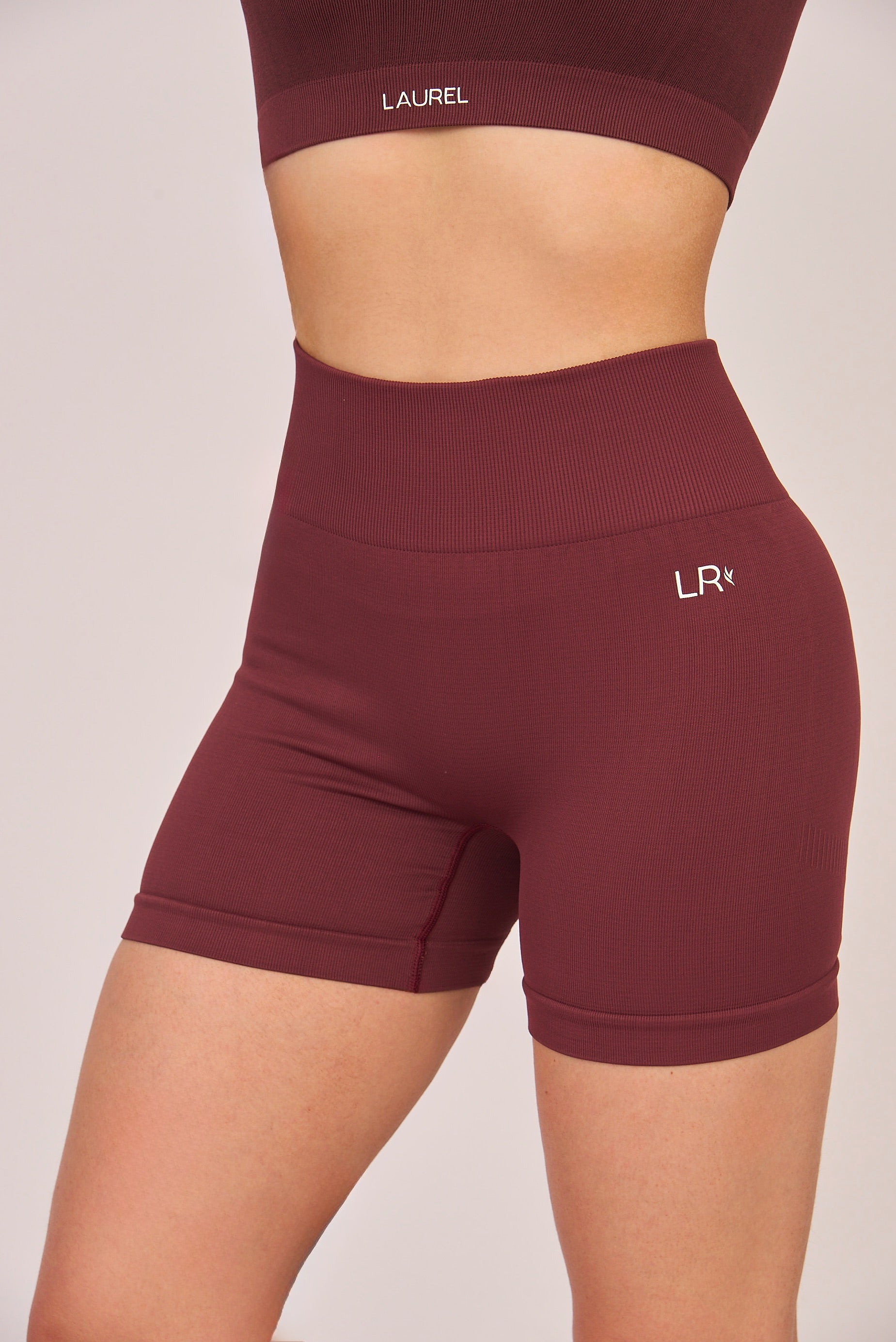 Short "Determinada"
