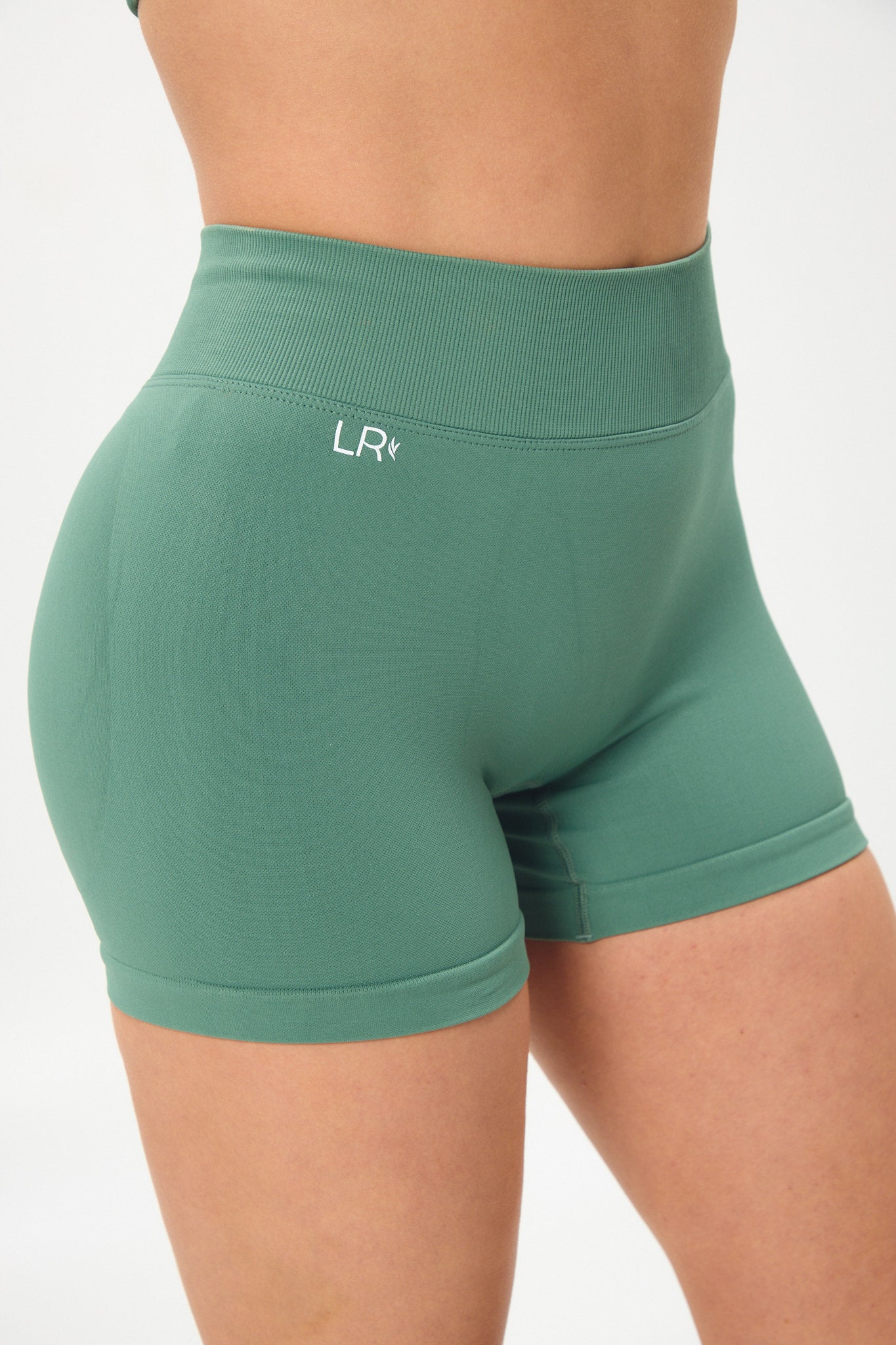 SHORT “EXITOSA”